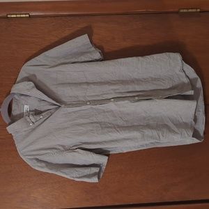 Old navy grey button down shirt Tall